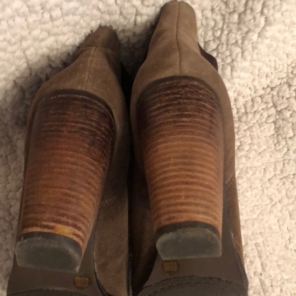 Vince Camuto Suede Booties - Picture 4 of 8